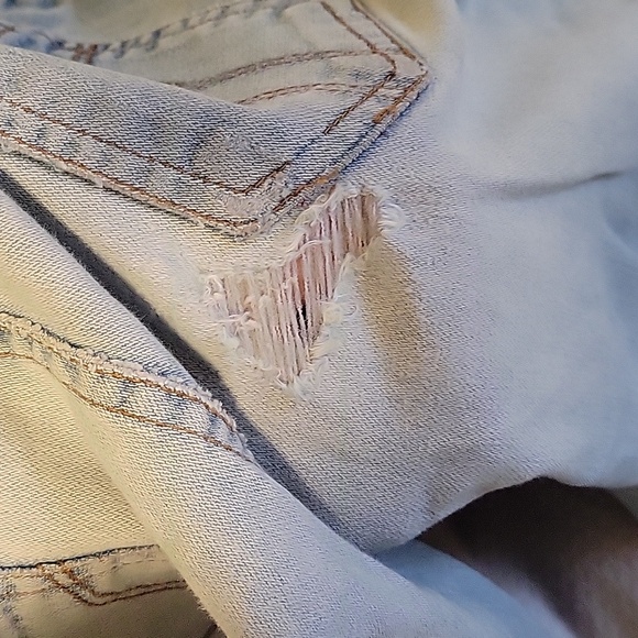 Jeans - Picture 11 of 12